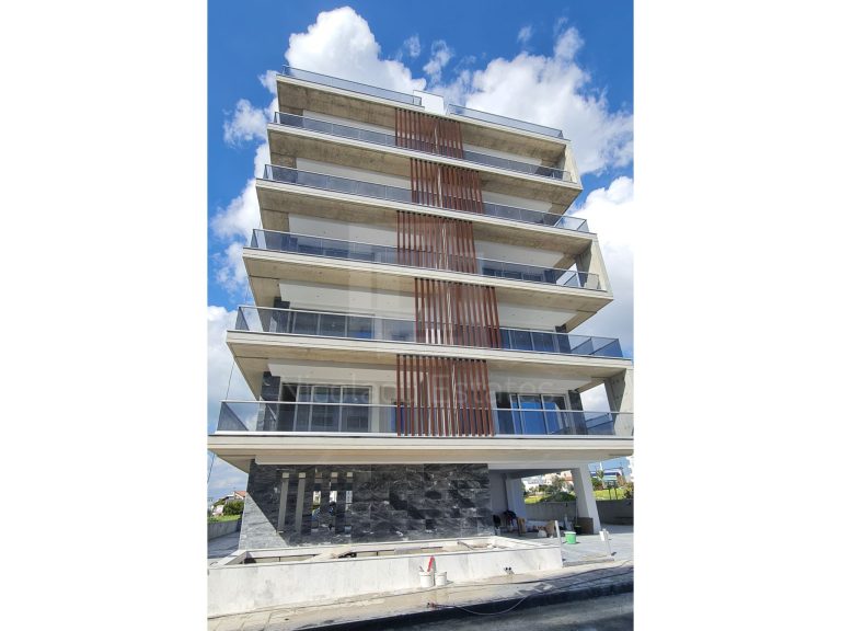 3 Bedroom Apartment for Sale in Agios Nikolaos, Larnaca District