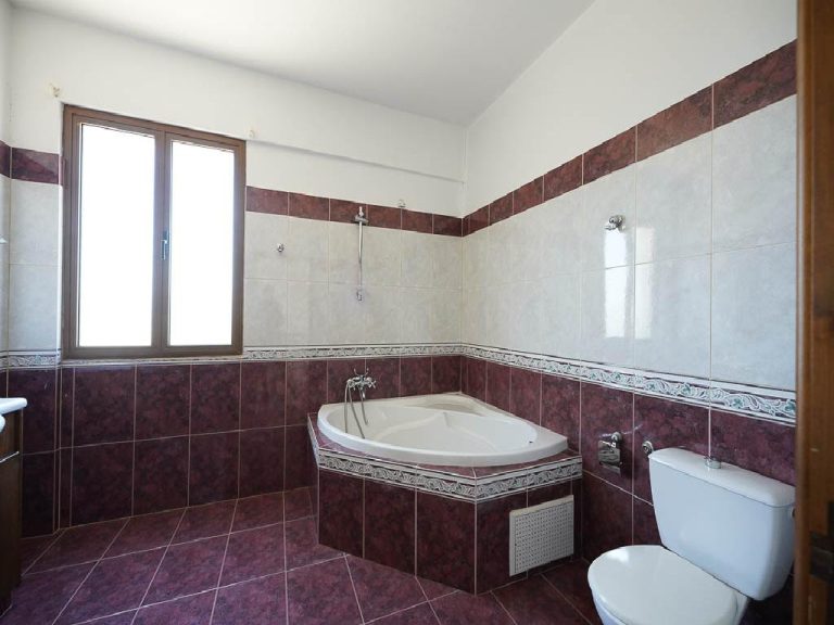 4 Bedroom House for Sale in Avgorou, Famagusta District