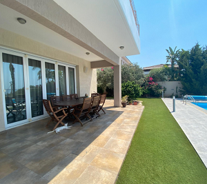 5 Bedroom House for Sale in Germasogeia, Limassol District