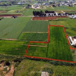 9,220m² Plot for Sale in Frenaros, Famagusta District