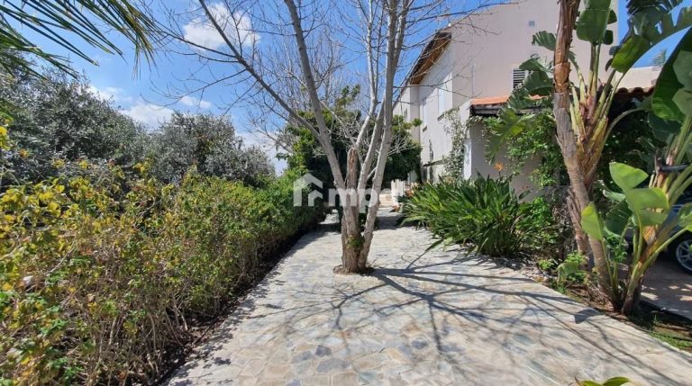 3 Bedroom House for Rent in Kokkinotrimithia, Nicosia District