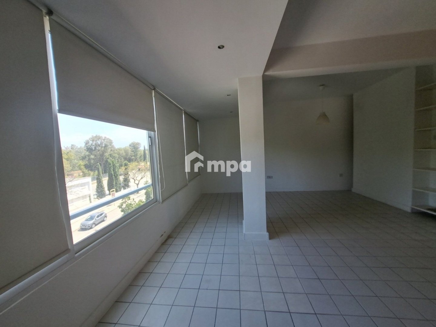 128m² Office for Rent in Strovolos, Nicosia District