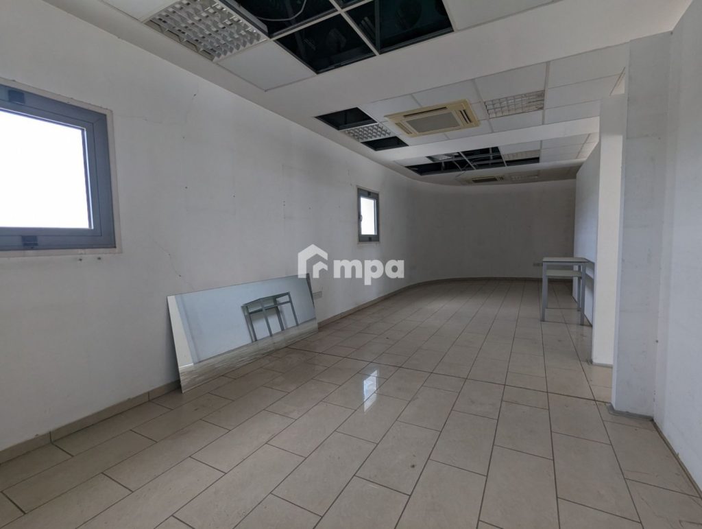 1330m² Office for Rent in Strovolos, Nicosia District