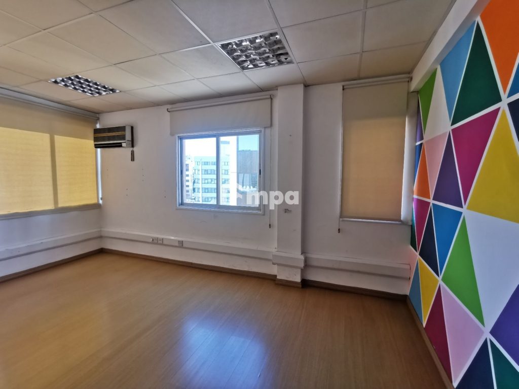 300m² Office for Rent in Nicosia District