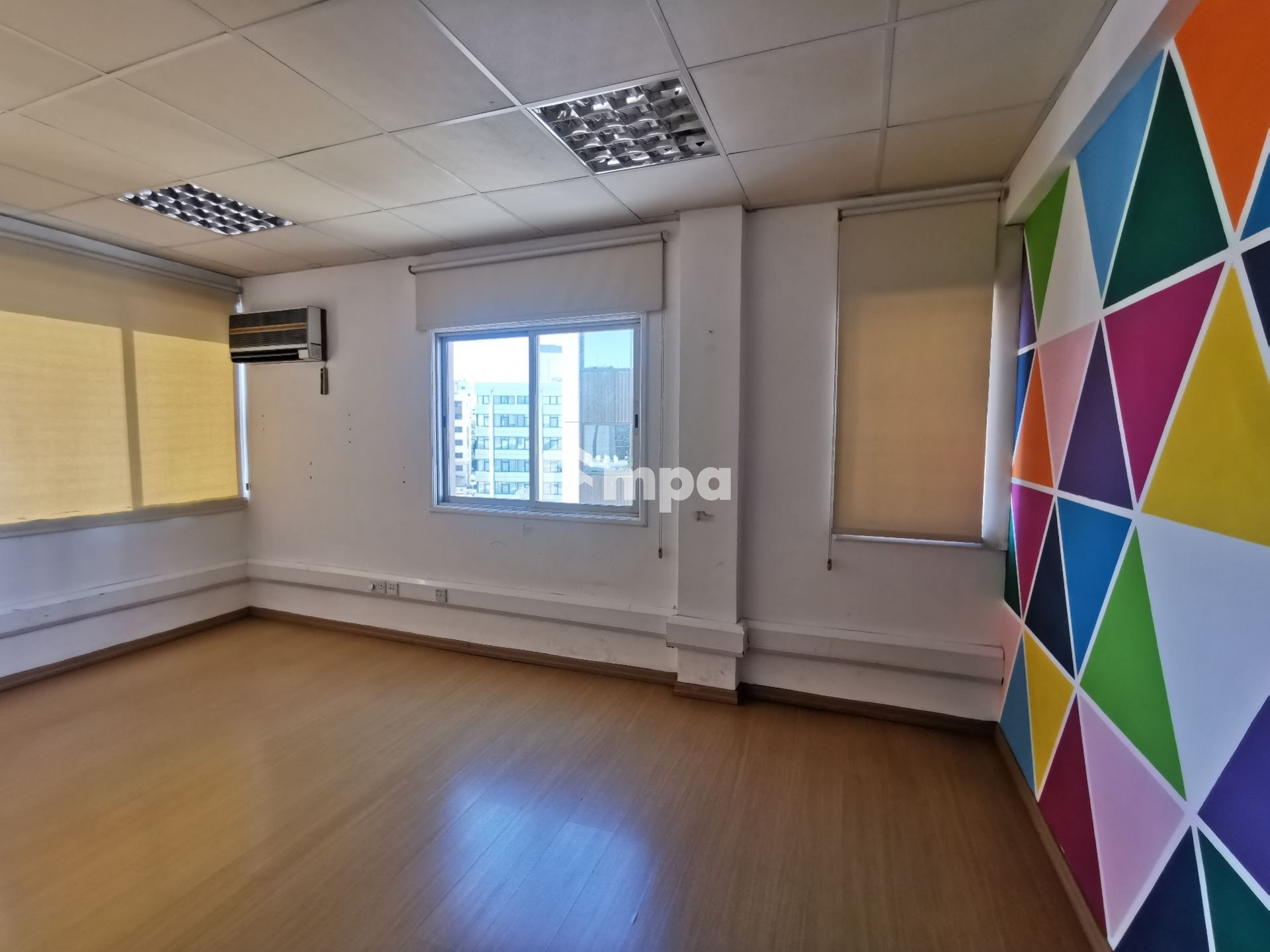 300m² Office for Rent in Nicosia District