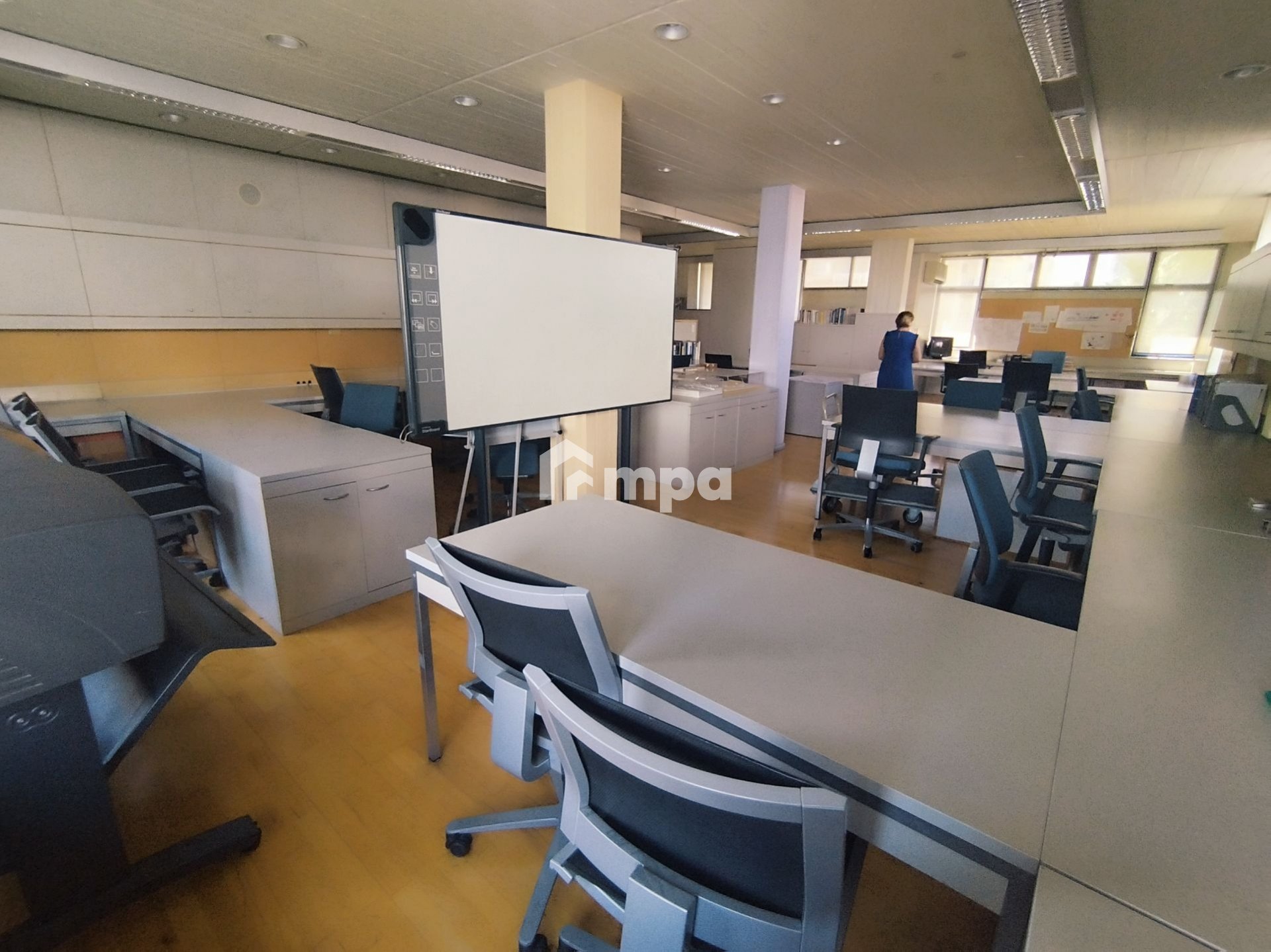 220m² Office for Rent in Nicosia District