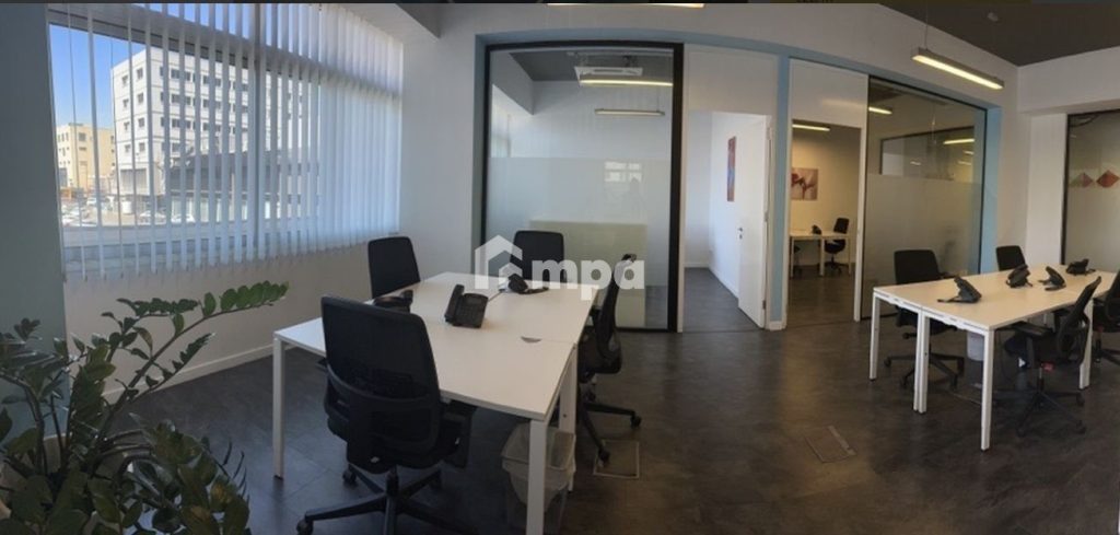 150m² Office for Rent in Engomi, Nicosia District