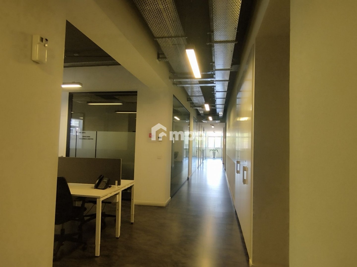 18m² Office for Rent in Engomi, Nicosia District