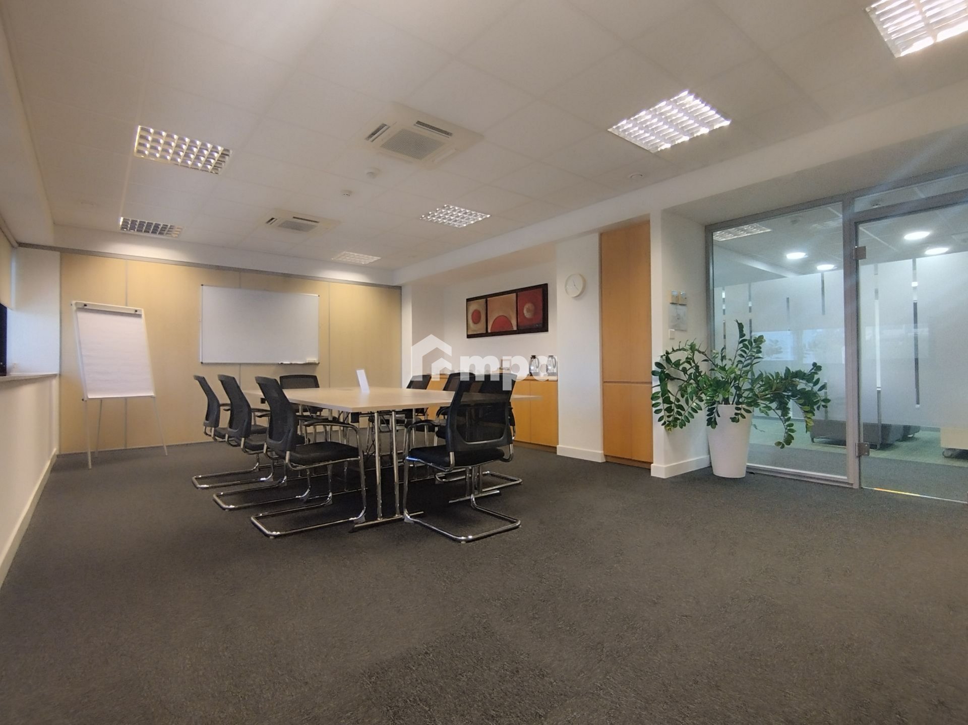 18m² Office for Rent in Engomi, Nicosia District