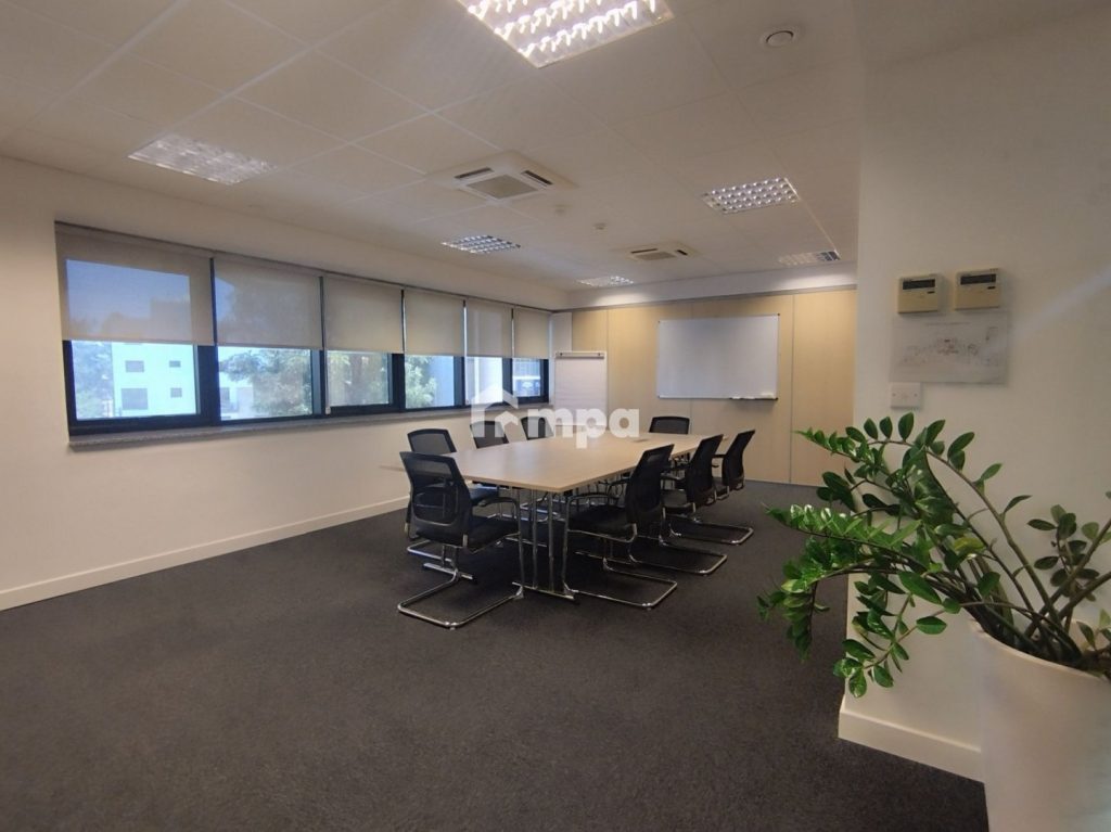 40m² Office for Rent in Engomi, Nicosia District