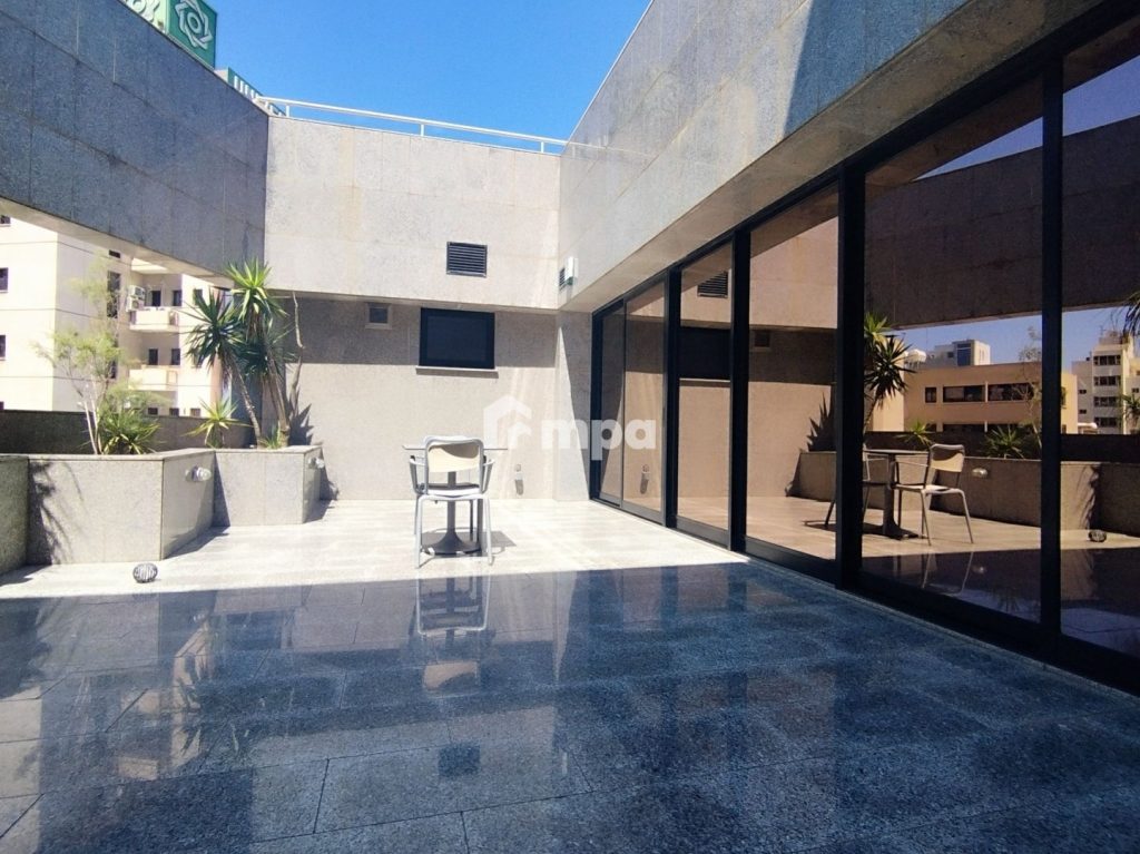 20m² Office for Rent in Engomi, Nicosia District