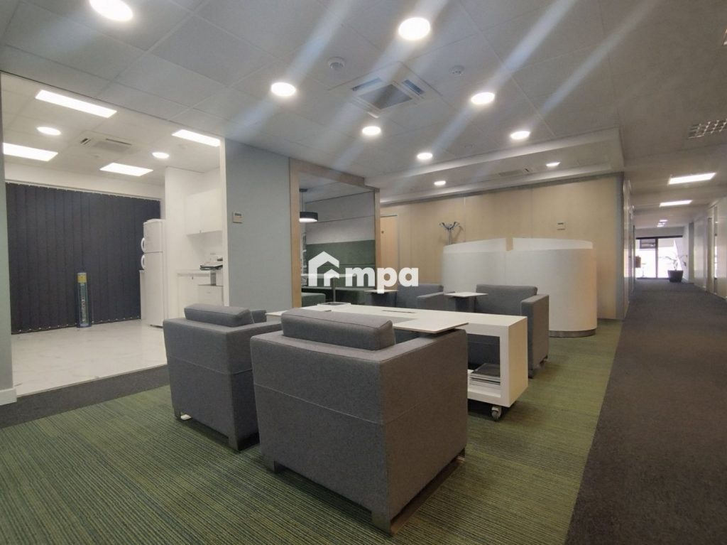 20m² Office for Rent in Engomi, Nicosia District