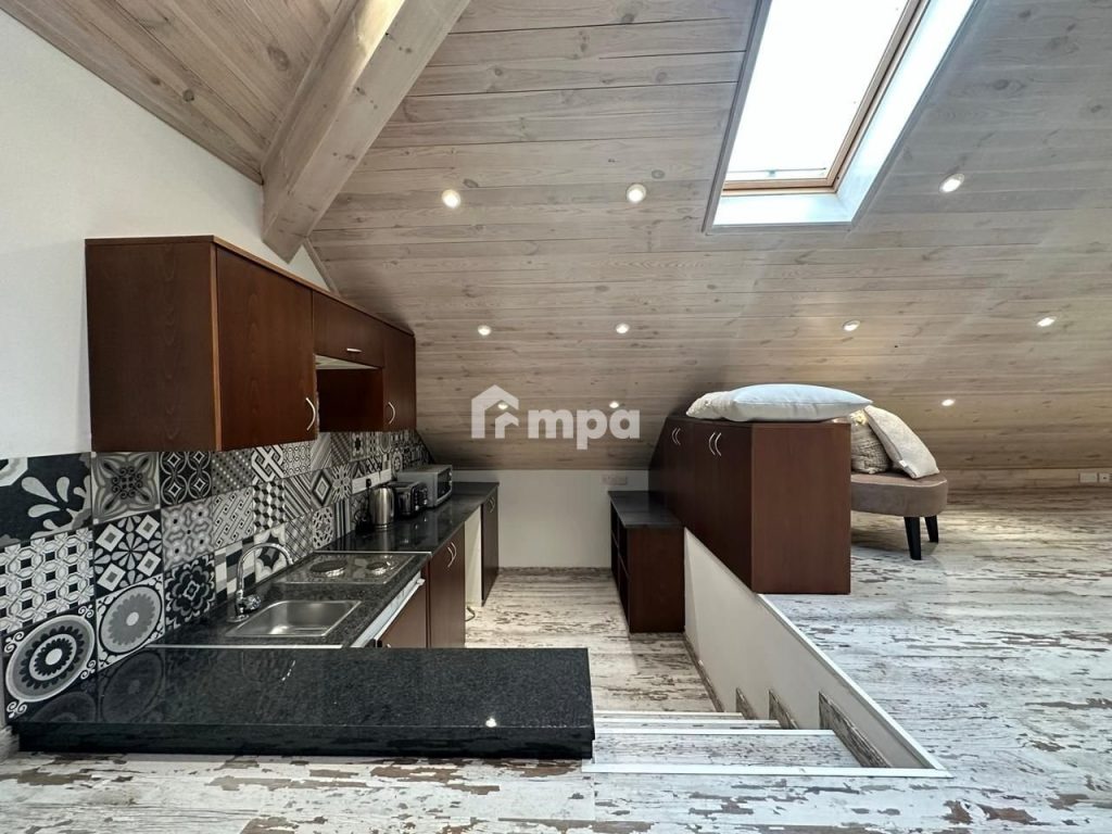 250m² Office for Rent in Agios Dometios, Nicosia District