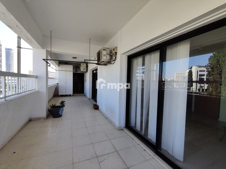 256m² Office for Rent in Nicosia District
