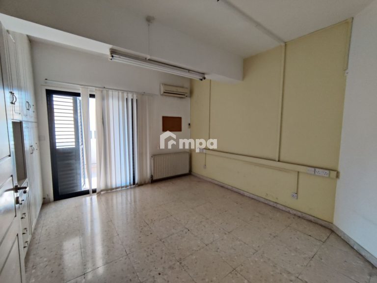 Офис 256 м² в аренду в районе Никосии