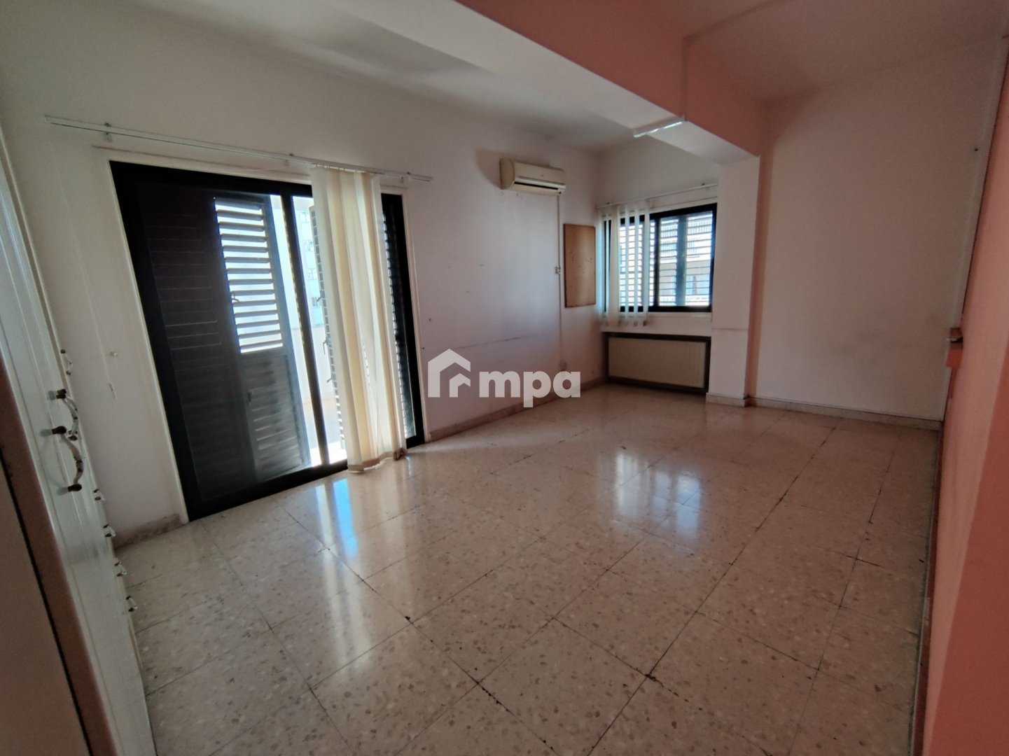 6+ Bedroom Apartment for Rent in Nicosia District
