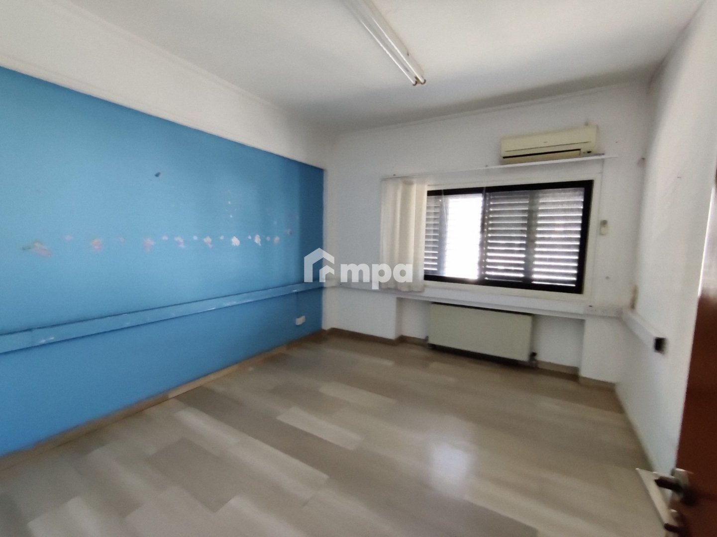 6+ Bedroom Apartment for Rent in Nicosia District