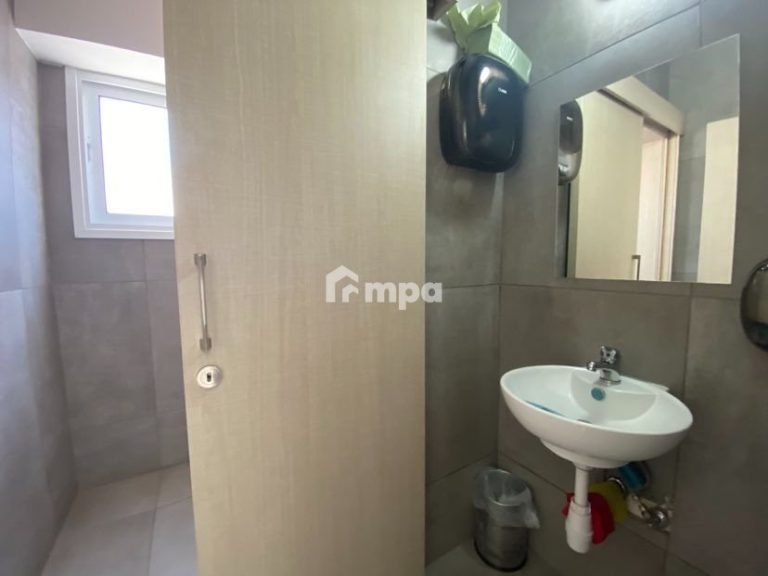 400m² Building for Rent in Agioi Omologites, Nicosia District