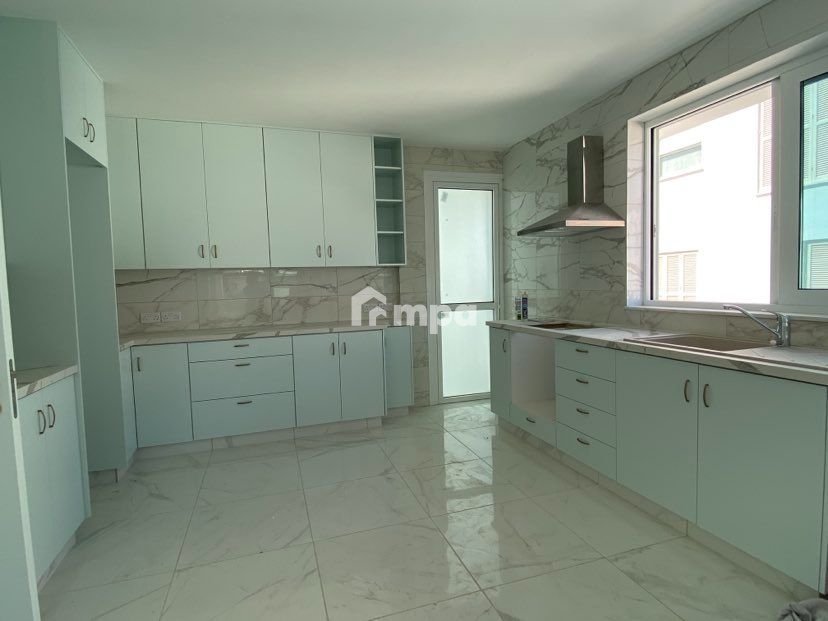 4 Bedroom Apartment for Rent in Engomi, Nicosia District