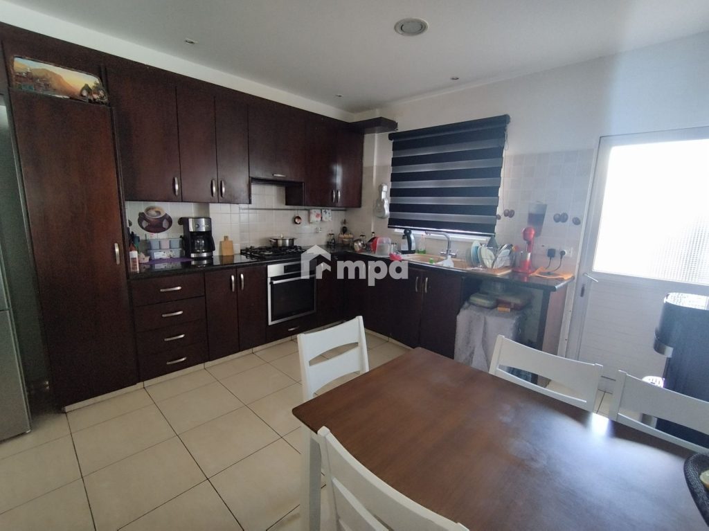 4 Bedroom Apartment for Sale in Nicosia District