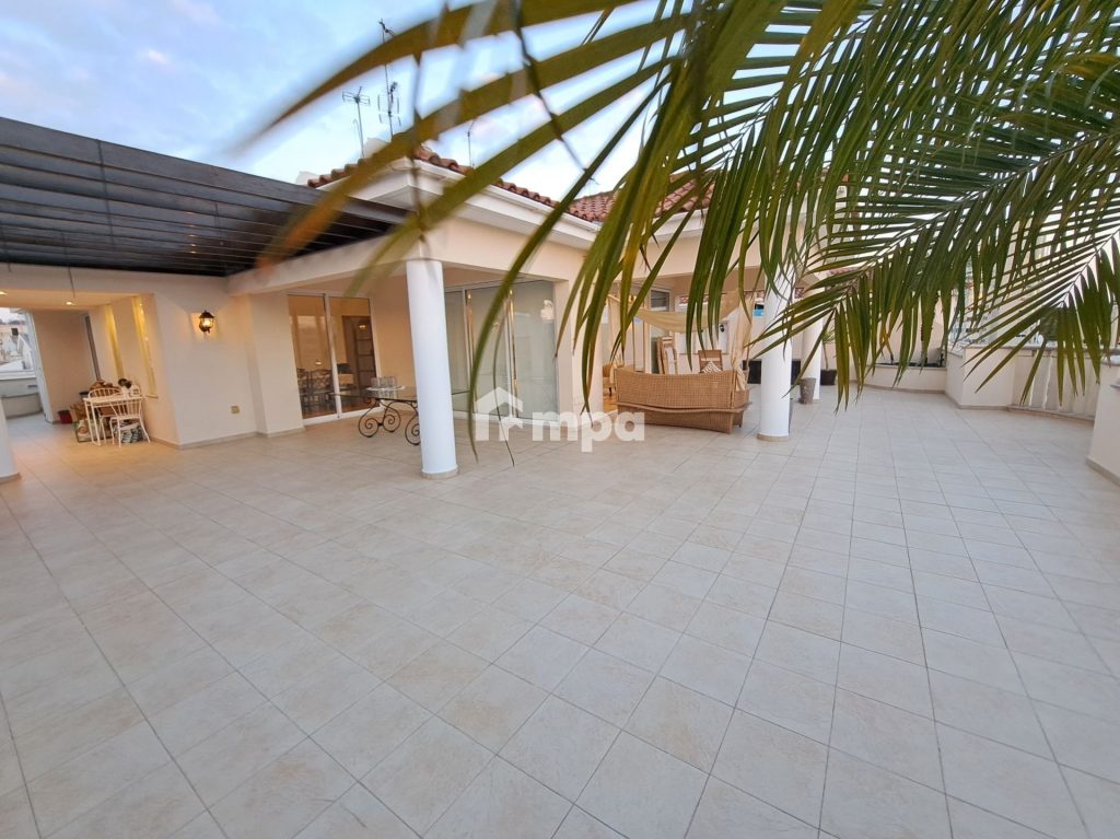 3 Bedroom Apartment for Sale in Strovolos, Nicosia District