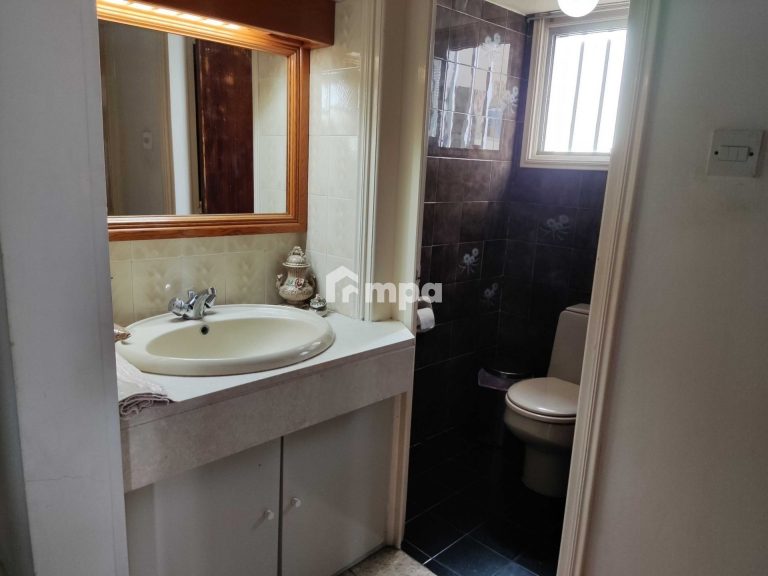 Cheap Houses and Villas for Sale Nicosia up to 500000 euro
