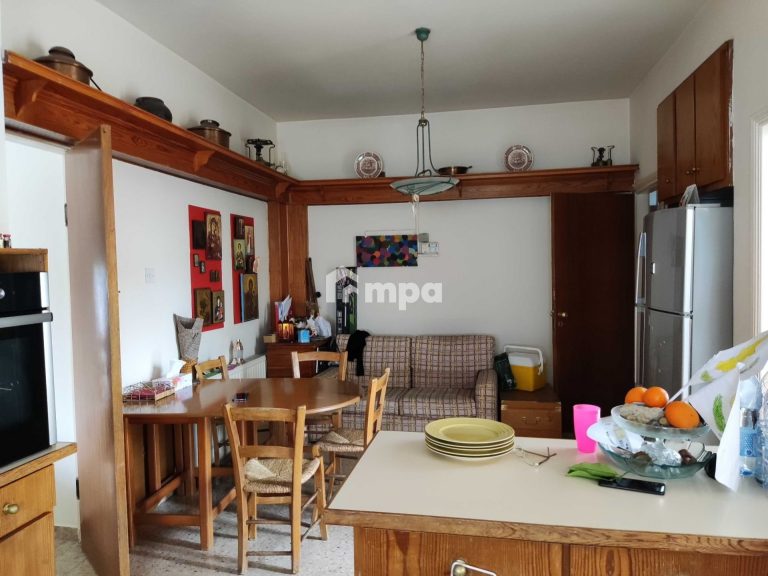 Cheap Houses and Villas for Sale Nicosia up to 500000 euro