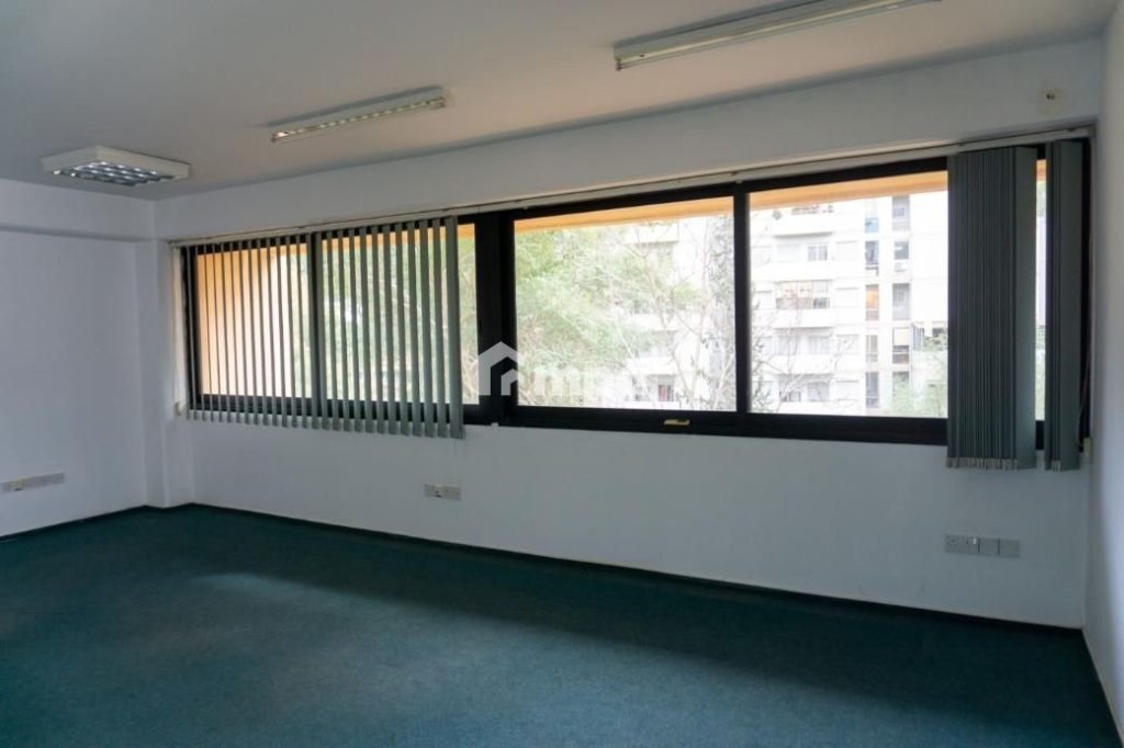 331m² Office for Sale in Agioi Omologites, Nicosia District