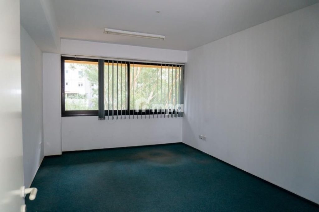 331m² Office for Sale in Agioi Omologites, Nicosia District