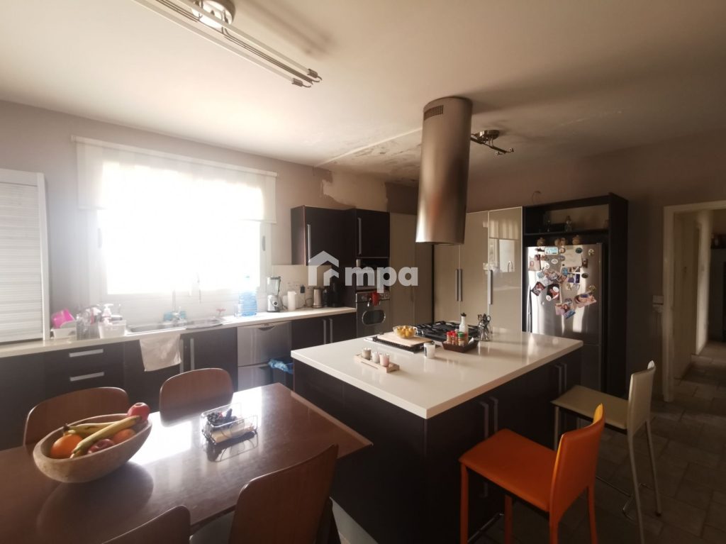 4 Bedroom Apartment for Sale in Tseri, Nicosia District