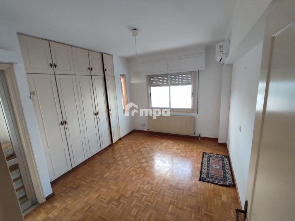 2 Bedroom Apartment for Sale in Agioi Omologites, Nicosia District