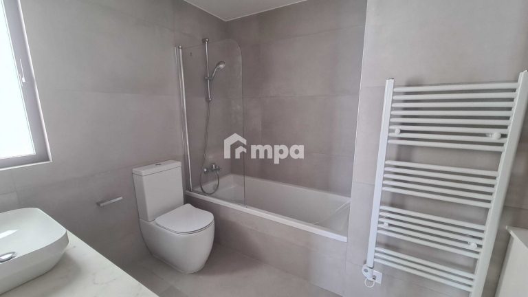 3 Bedroom Apartment for Sale in Agios Dometios, Nicosia District