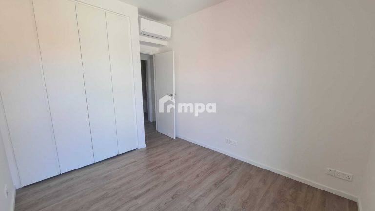 3 Bedroom Apartment for Sale in Agios Dometios, Nicosia District