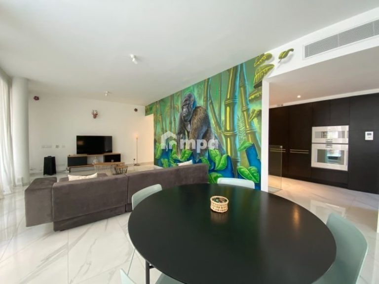4 Bedroom House for Sale in Strovolos, Nicosia District