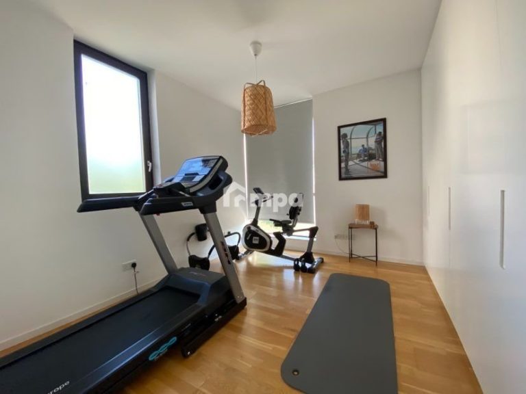 4 Bedroom House for Sale in Strovolos, Nicosia District