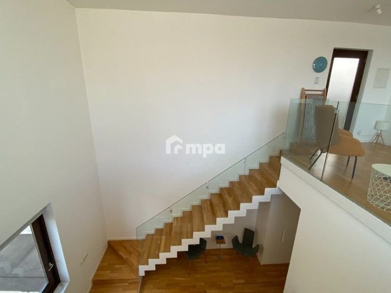 4 Bedroom House for Sale in Strovolos, Nicosia District
