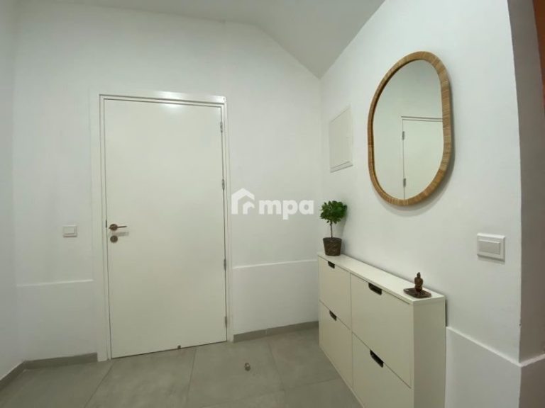 4 Bedroom House for Sale in Strovolos, Nicosia District