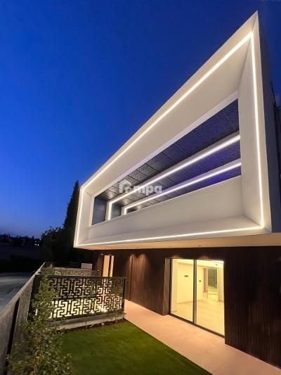 6+ Bedroom House for Sale in Latsia, Nicosia District