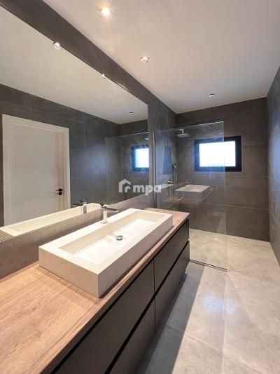 6+ Bedroom House for Sale in Latsia, Nicosia District