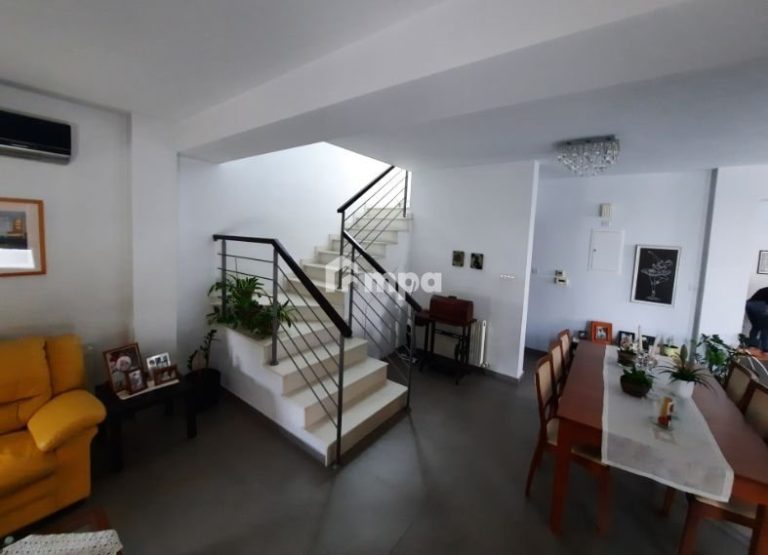 3 Bedroom House for Sale in Latsia, Nicosia District