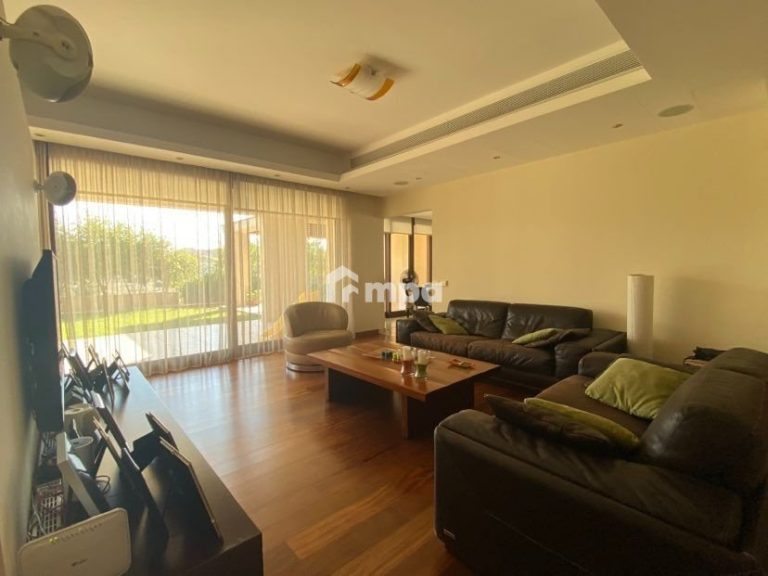 Cheap Houses and Villas for Sale Nicosia up to 800000 euro