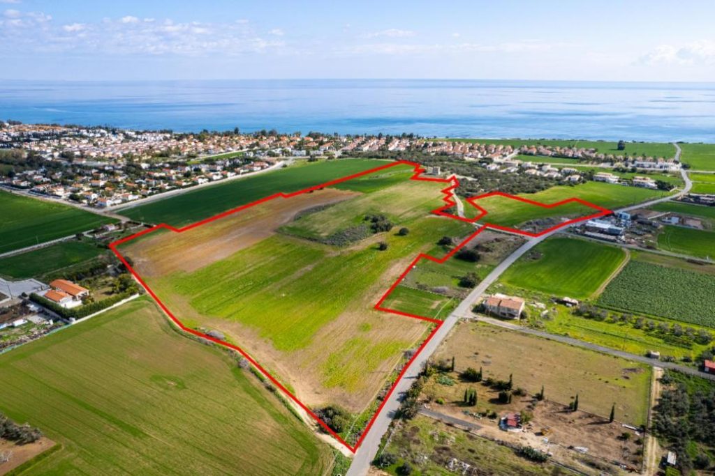 73,412m² Commercial Plot for Sale in Pyrga Larnakas, Larnaca District