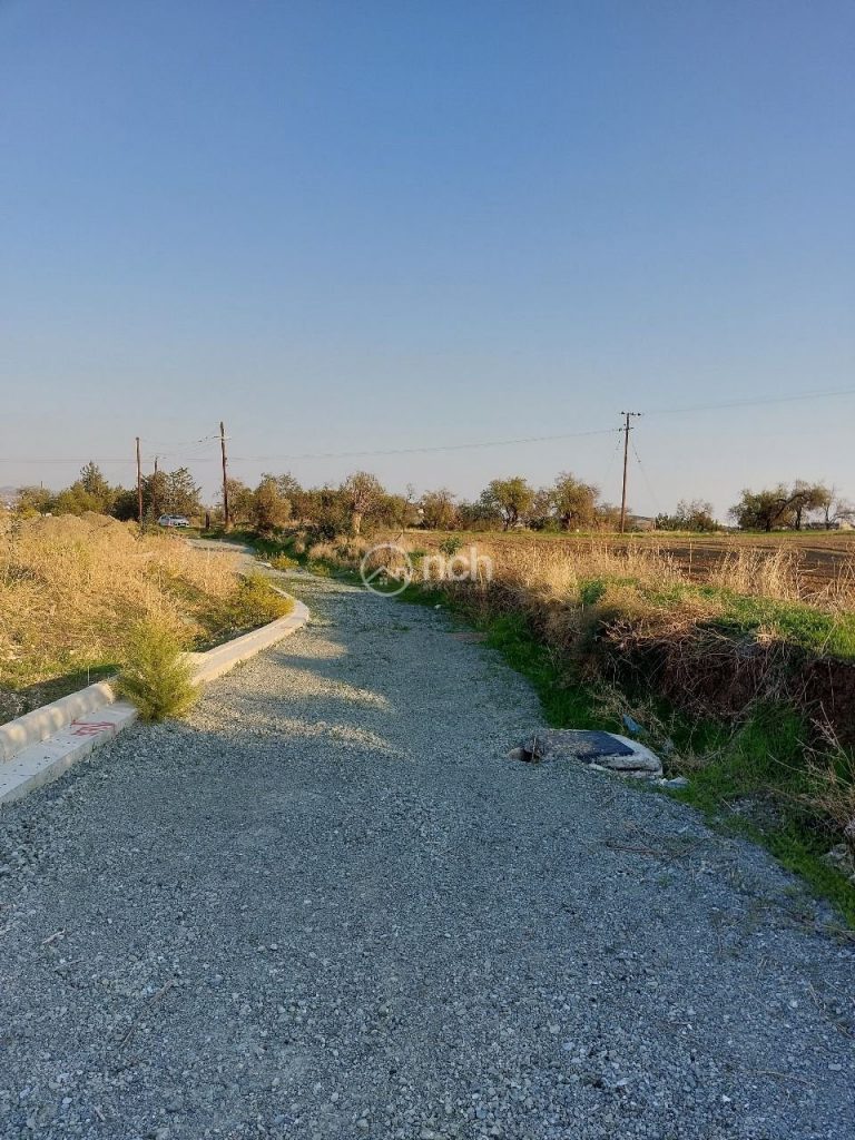 8,028m² Plot for Sale in Parekklisia, Limassol District