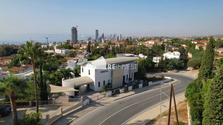 5 Bedroom House for Rent in Agios Tychonas, Limassol District