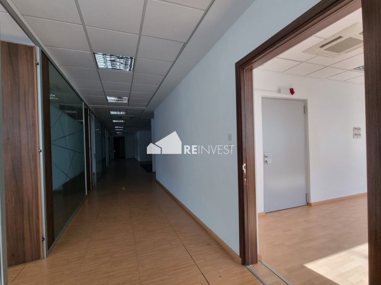 830m² Office for Rent in Nicosia District