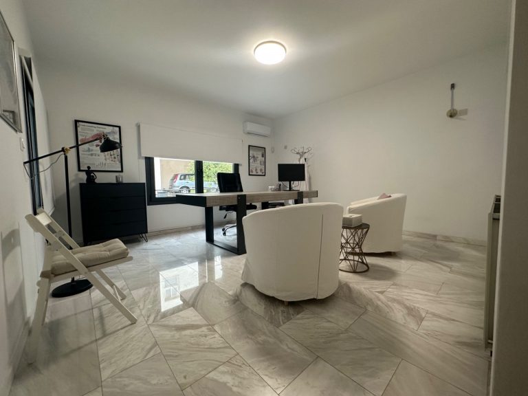 145m² Office for Rent in Limassol – Kapsalos
