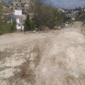 1,000m² Plot for Sale in Agios Tychonas, Limassol District