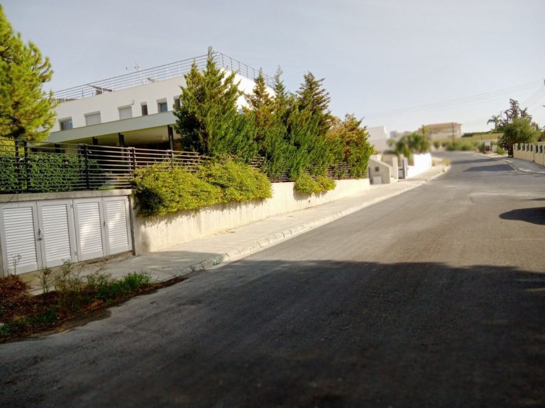 6,720m² Plot for Sale in Agia Paraskevi, Limassol District