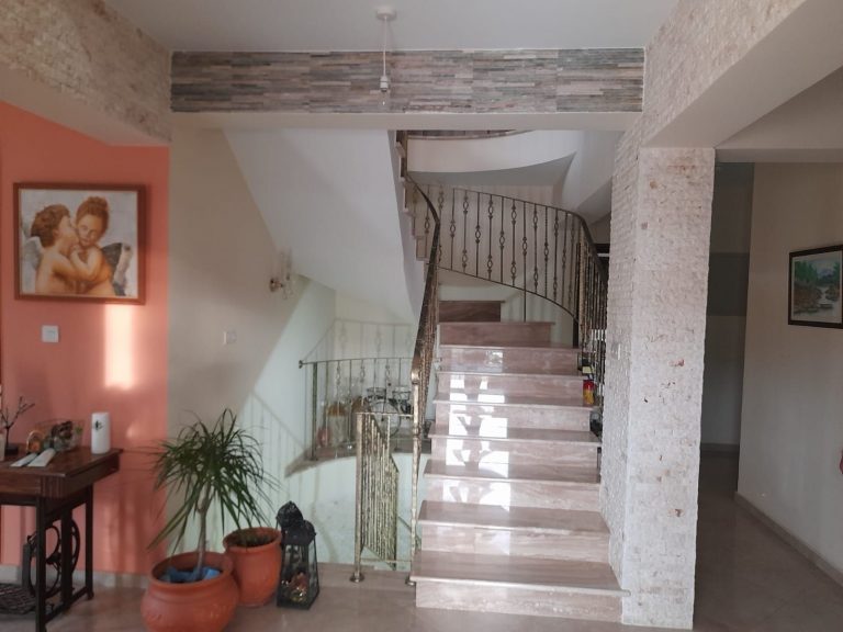 6+ Bedroom Villa for Sale in Limnatis, Limassol District