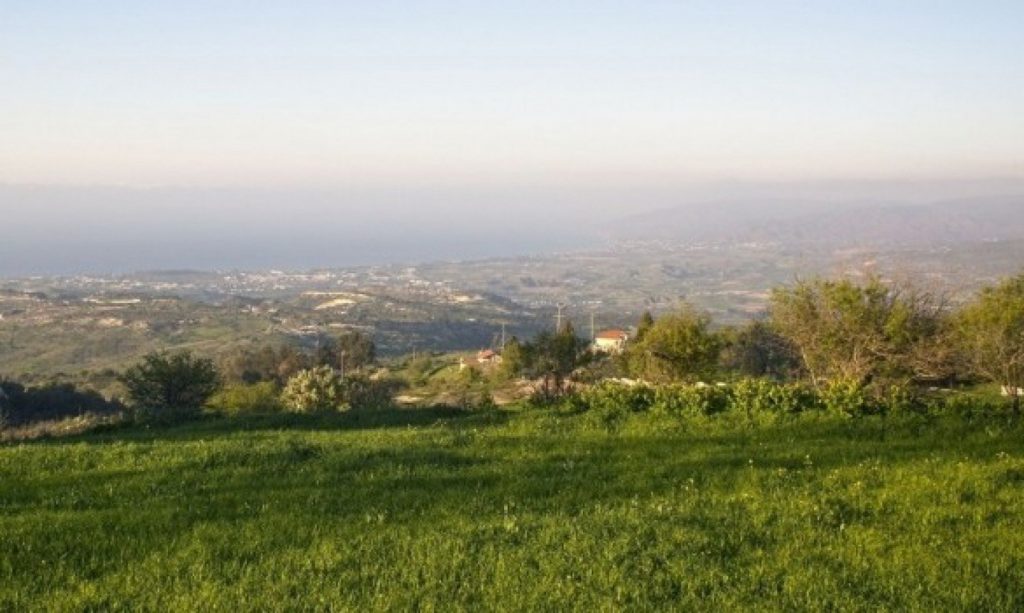 13,045m² Plot for Sale in Drouseia, Paphos District